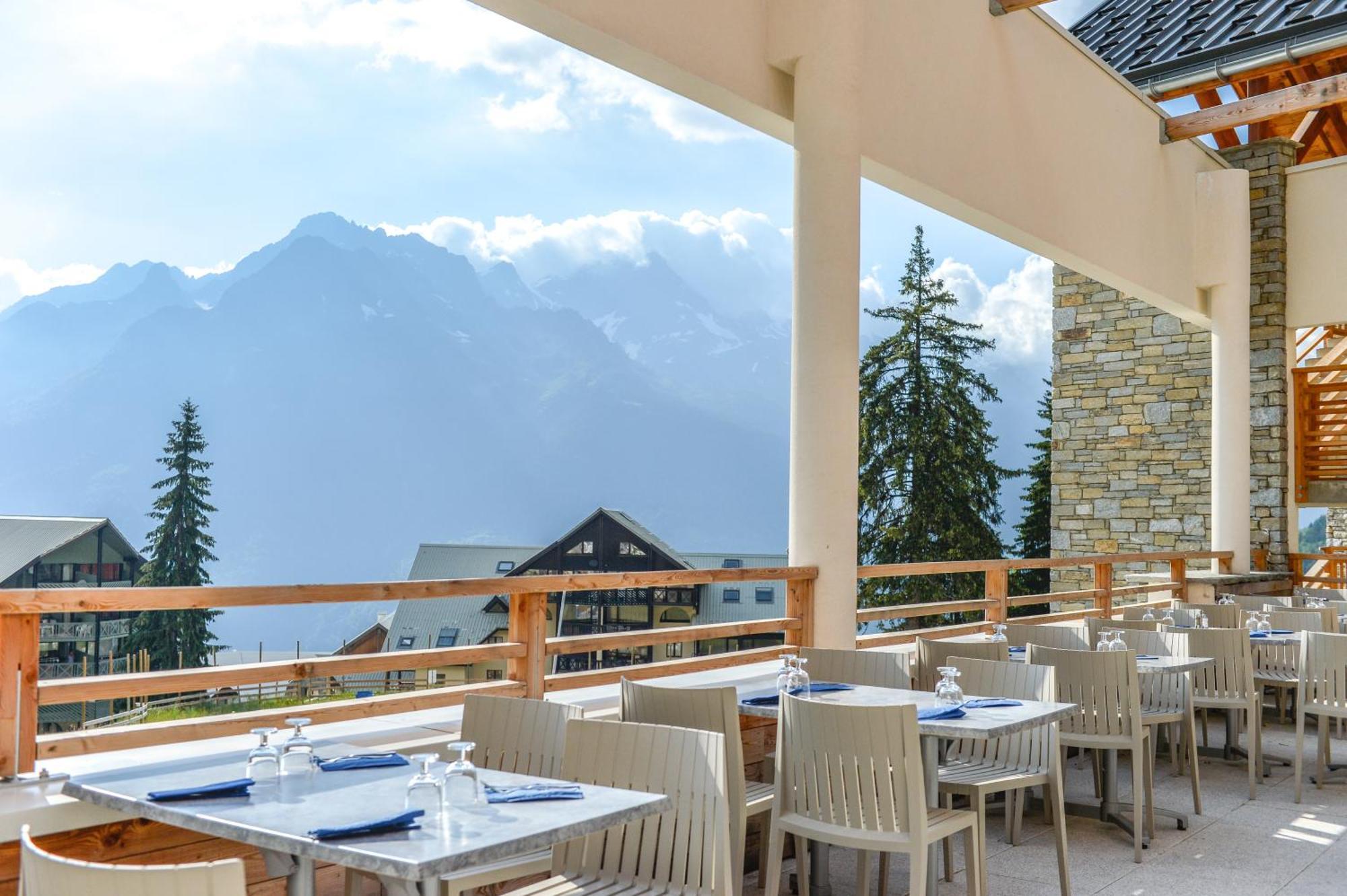 Villages Clubs Du Soleil - Oz En Oisans Oz Eksteriør bilde